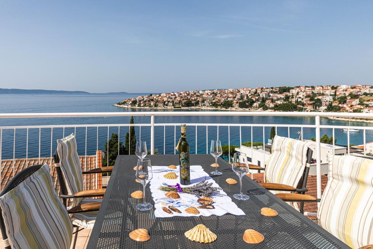 Apartments Villa Nea Leona Trogir Zewnętrze zdjęcie