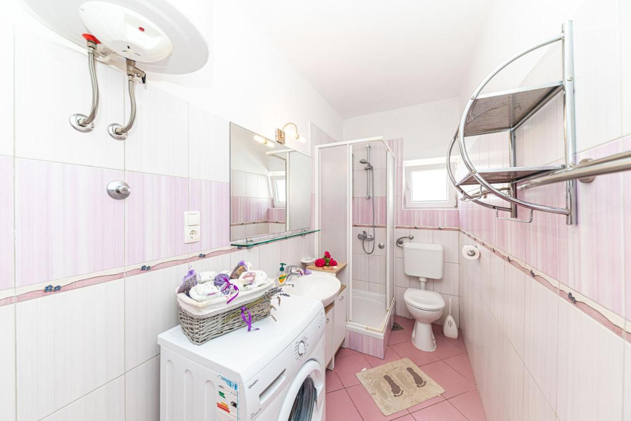 Apartments Villa Nea Leona Trogir Zewnętrze zdjęcie